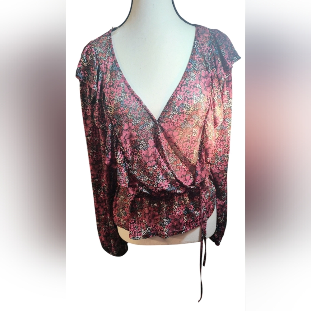 SO Floral Wrap Blouse - Pink